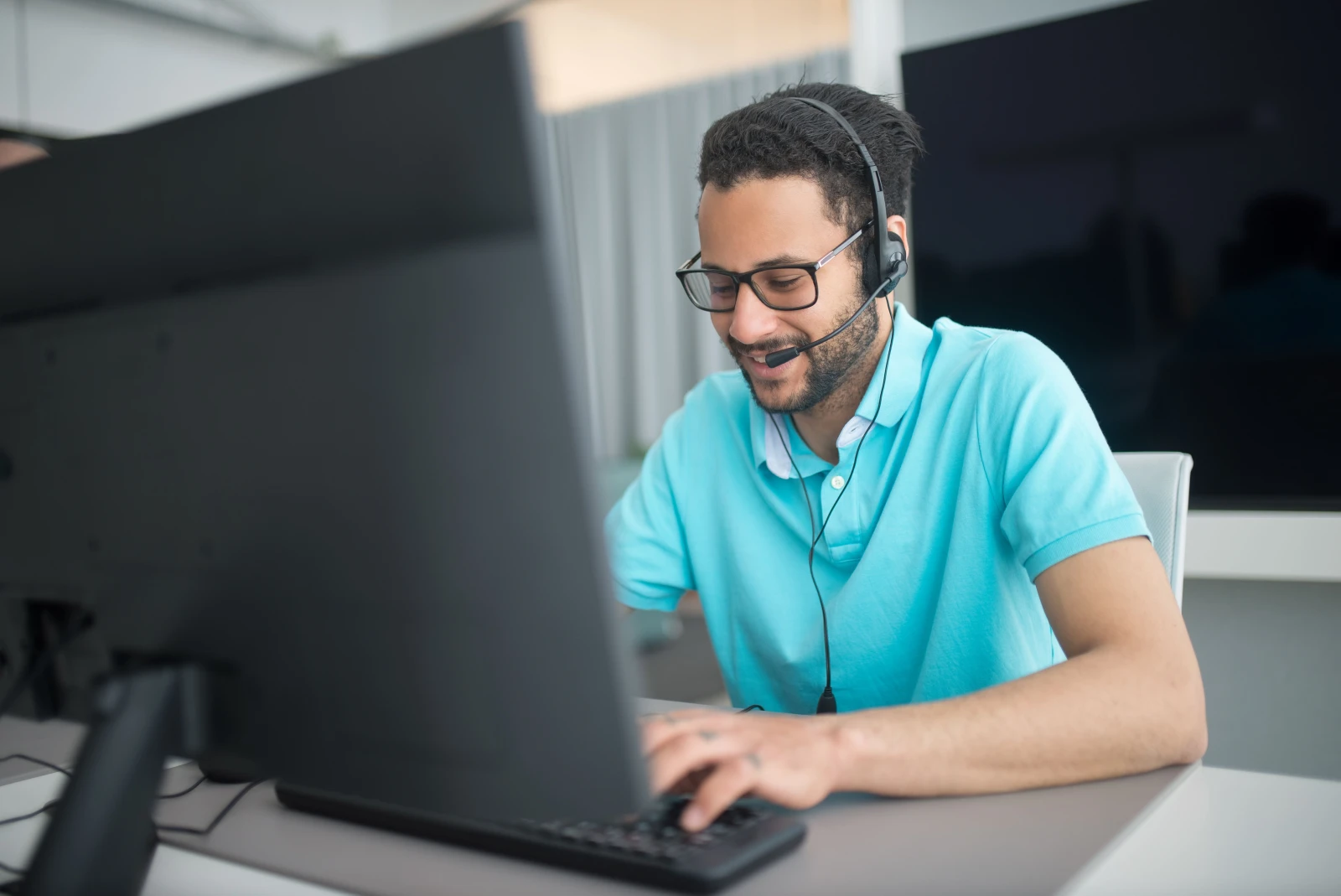 Tech Support - book online with Bookme